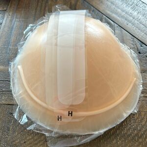 Size H  , New in box